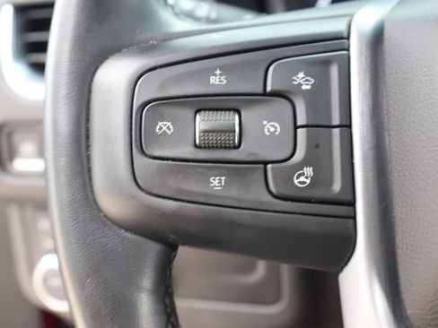 Used 2023 GMC Yukon SLT w/ SLT Premium Package AWD/4WD image 29
