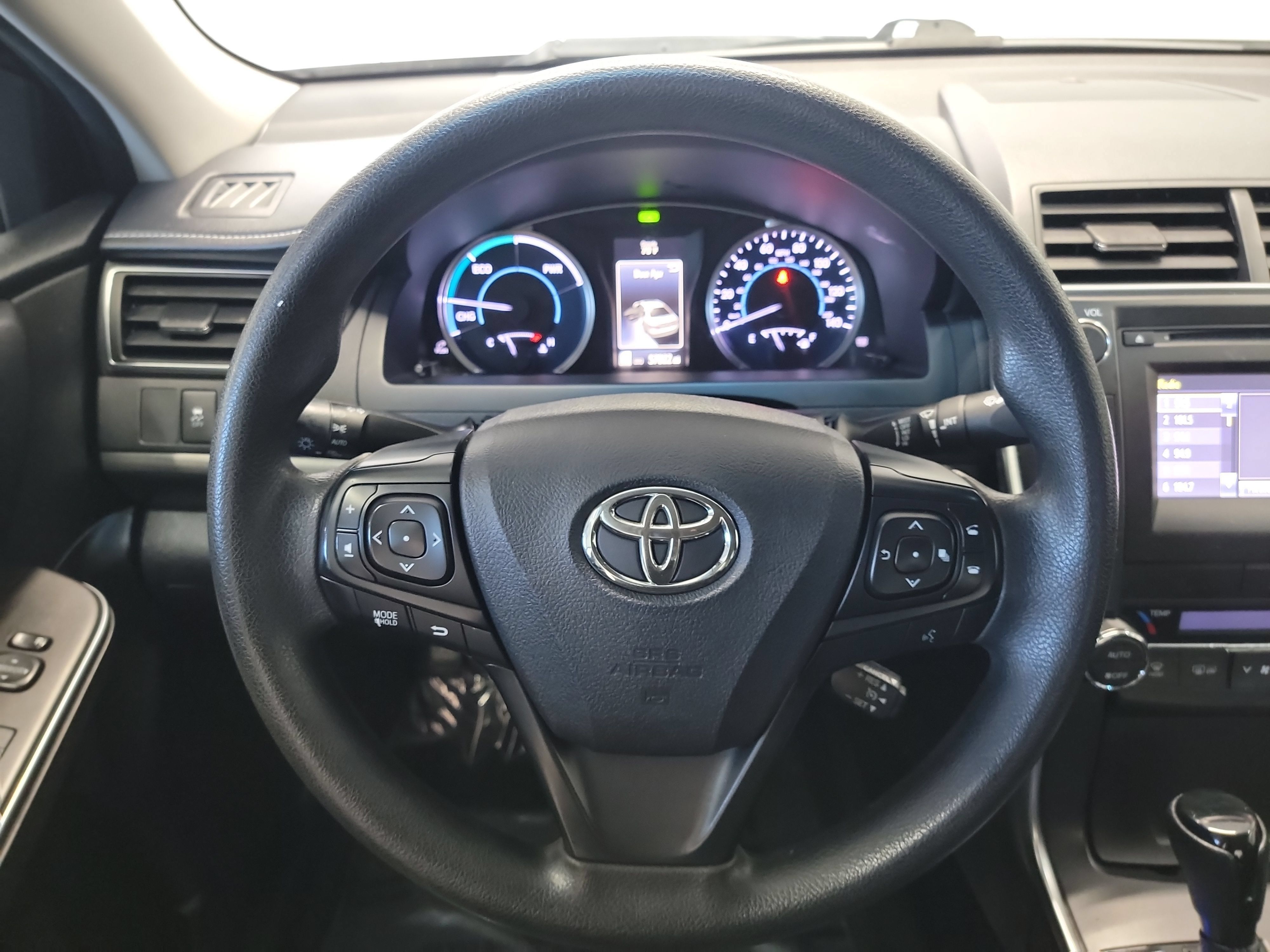 Used 2017 Toyota Camry LE FWD image 17