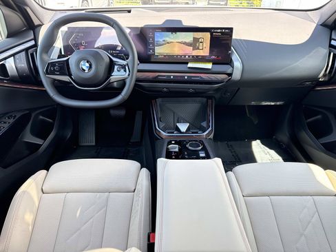 New 2026 BMW X3 xDrive30i w/ Premium Package AWD/4WD image 17