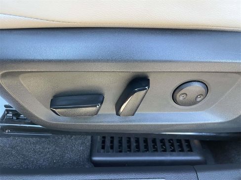 Certified 2023 Nissan Rogue SL w/ SL Premium Package image 14