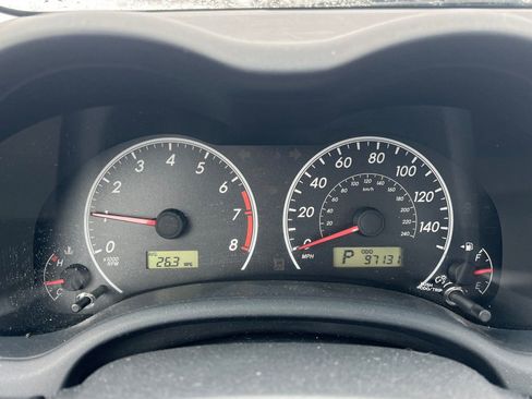 Used 2012 Toyota Corolla LE image 18