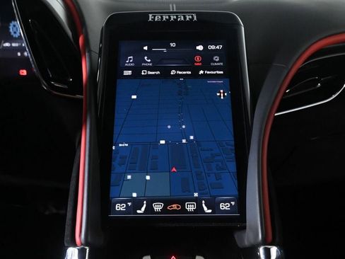 Certified 2022 Ferrari Roma RWD image 15