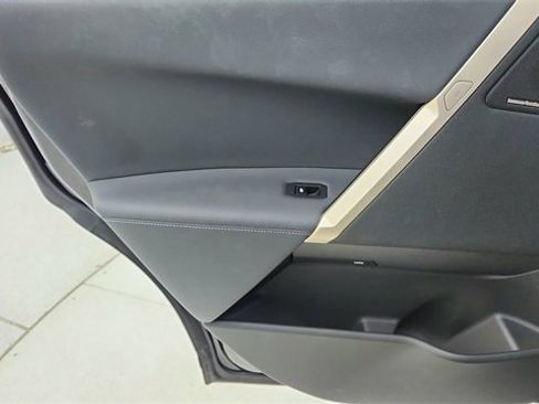 Used 2026 BMW iX xDrive45 image 31