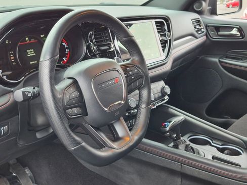 Used 2025 Dodge Durango GT AWD/4WD image 12