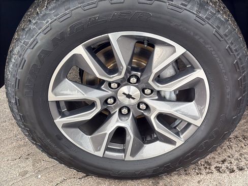 Used 2020 Chevrolet Silverado 1500 RST image 10