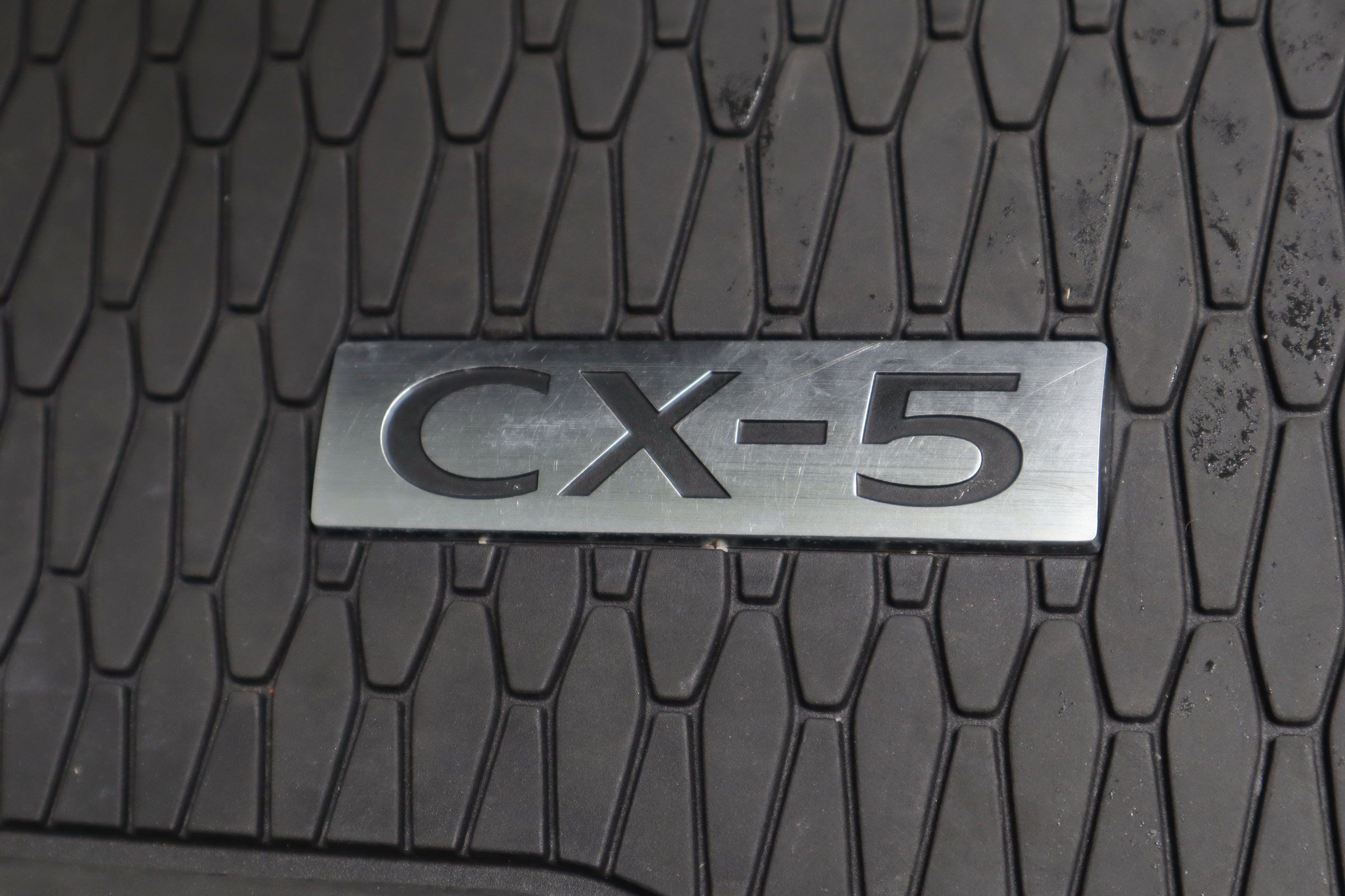 Used 2020 MAZDA CX-5 Sport FWD image 28