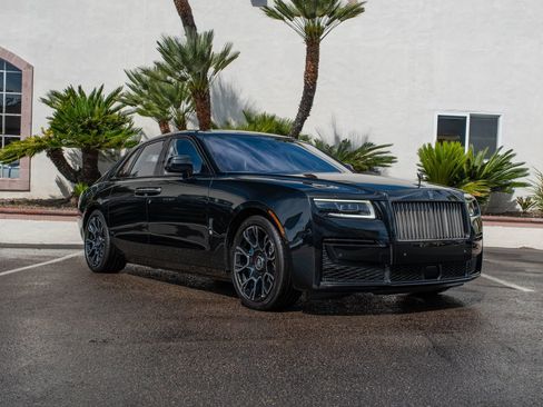 Used 2022 Rolls-Royce Ghost Black Badge image 21