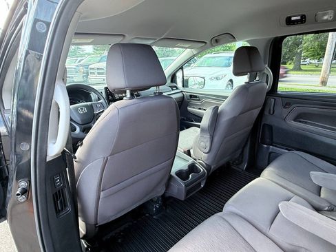 Used 2018 Honda Odyssey EX image 29