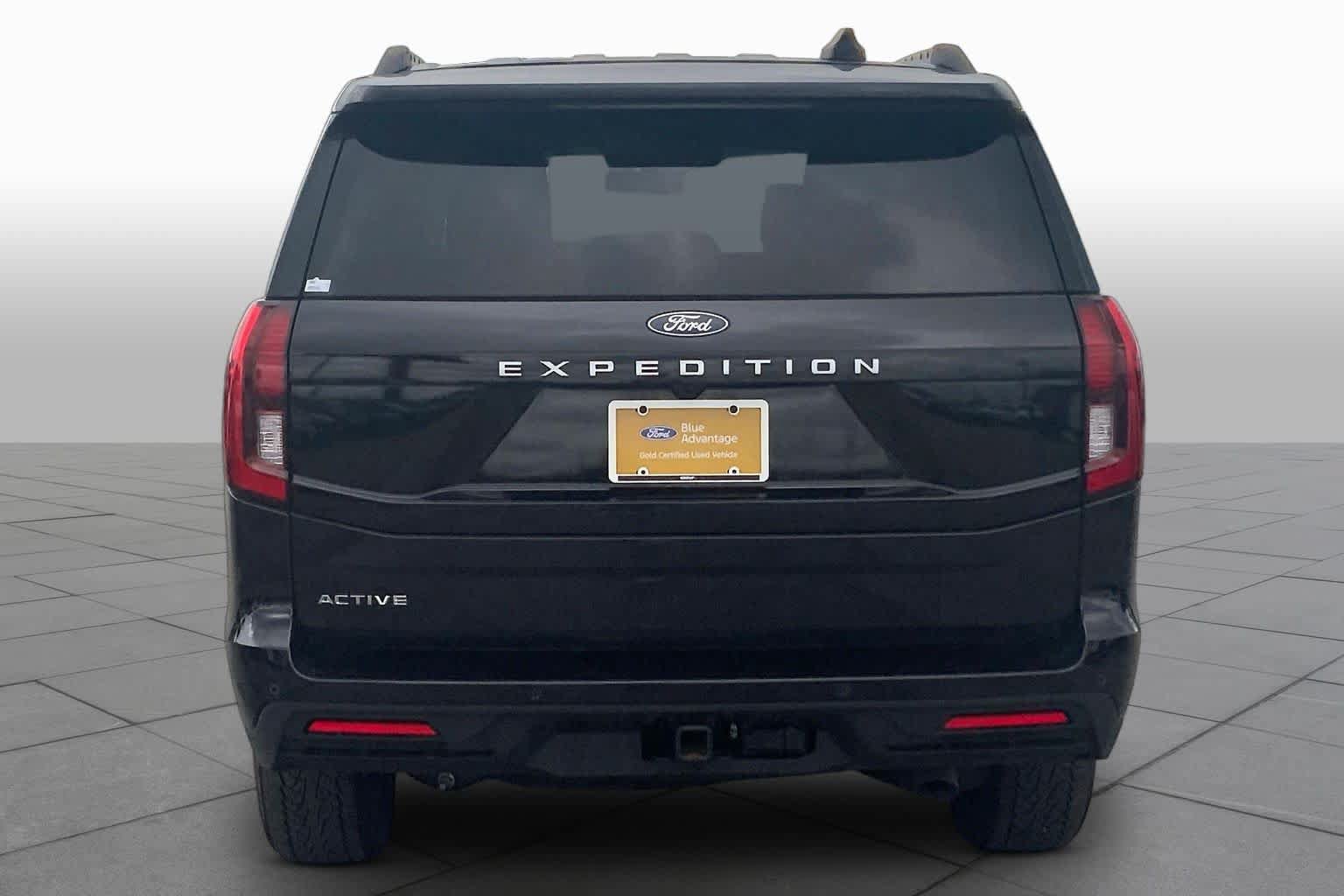 Certified 2026 Ford Expedition Active RWD image 4