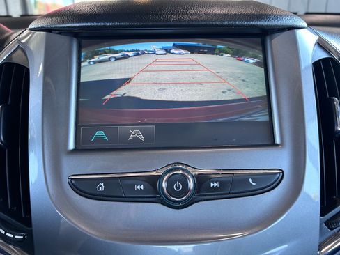 Used 2016 Chevrolet Cruze LT FWD image 23