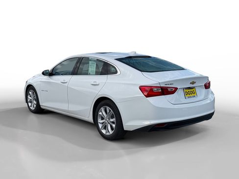 Used 2023 Chevrolet Malibu LT image 3