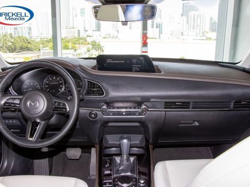 Used 2024 MAZDA CX-30 AWD 2.5 S w/ Premium Package image 19