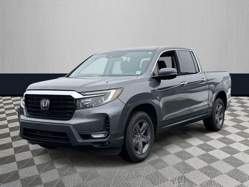 Used 2023 Honda Ridgeline RTL-E image 2