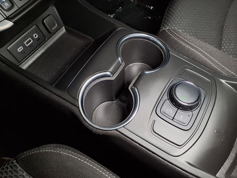 Used 2023 GMC Terrain SLE w/ Elevation Edition image 24