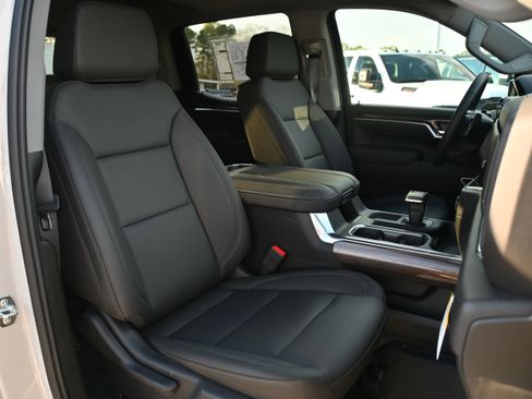 New 2026 Chevrolet Silverado 1500 RST w/ RST All Star Premium Package image 18