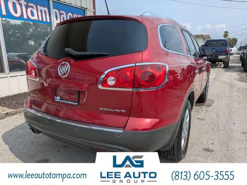 Used 2012 Buick Enclave Leather FWD image 3