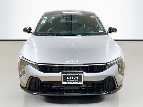 New 2025 Kia K4 GT-Line image 2