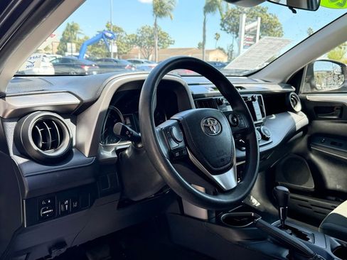 Used 2018 Toyota RAV4 LE w/ All Weather Liner Package FWD image 10