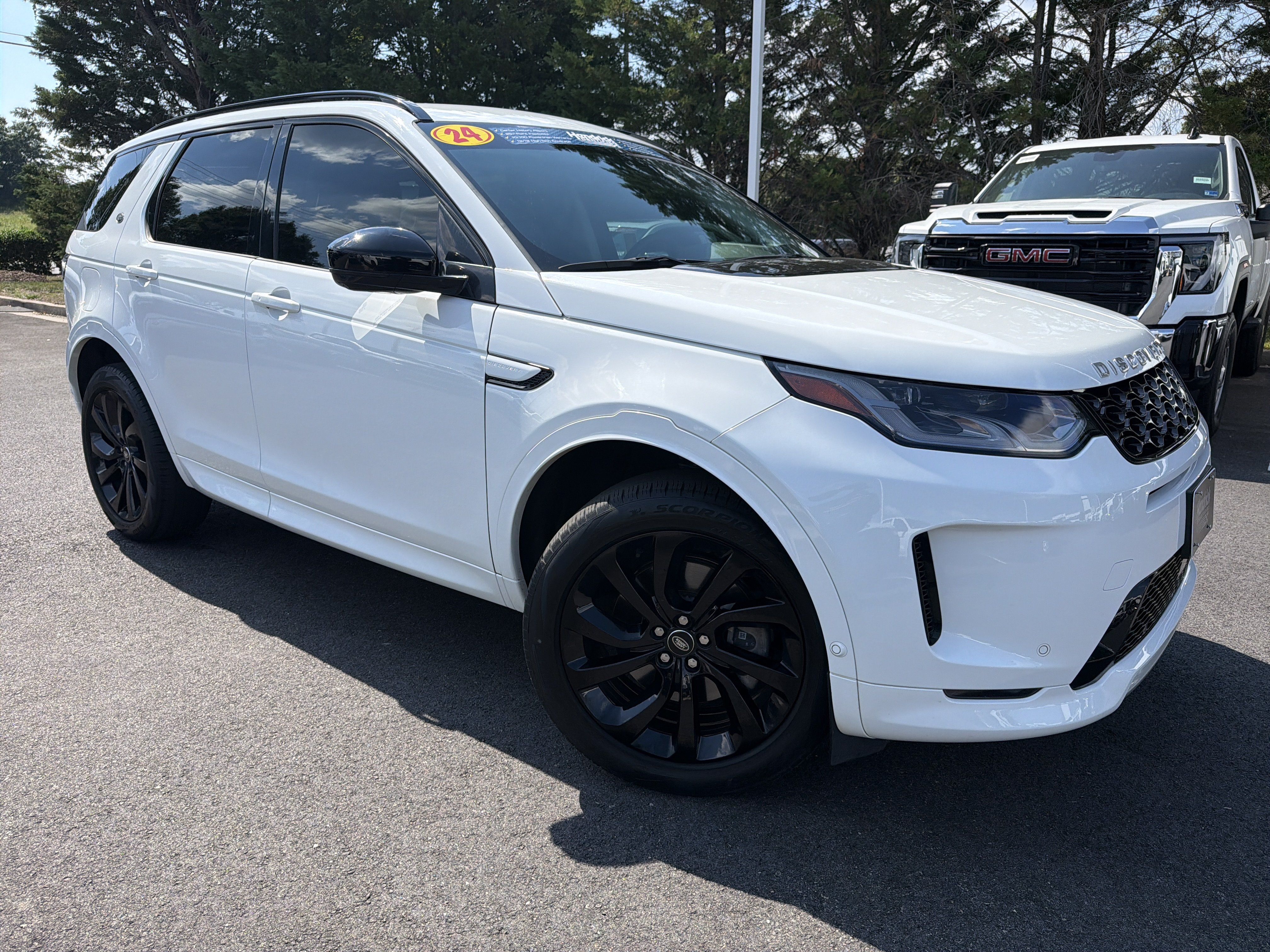 Used 2024 Land Rover Discovery Sport S AWD/4WD image 2
