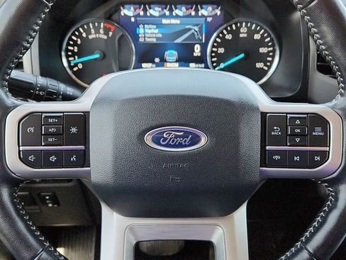 Used 2022 Ford Expedition Max XLT image 24