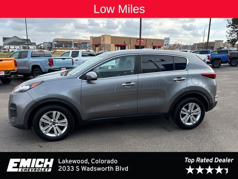 Used 2018 Kia Sportage LX image 3