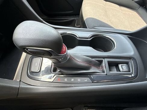 Certified 2023 Chevrolet Equinox RS image 16