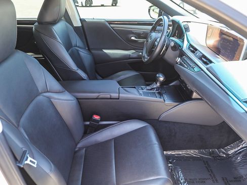 Used 2021 Lexus ES 350 w/ Premium Package FWD image 16