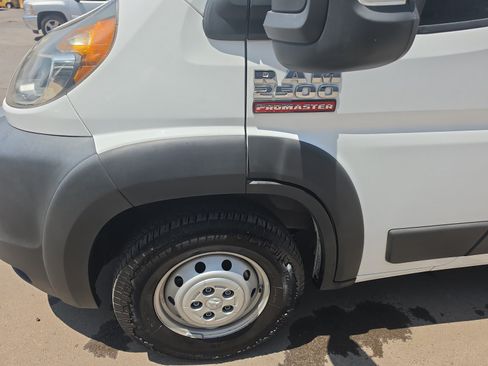 Used 2021 RAM ProMaster 2500 FWD image 22