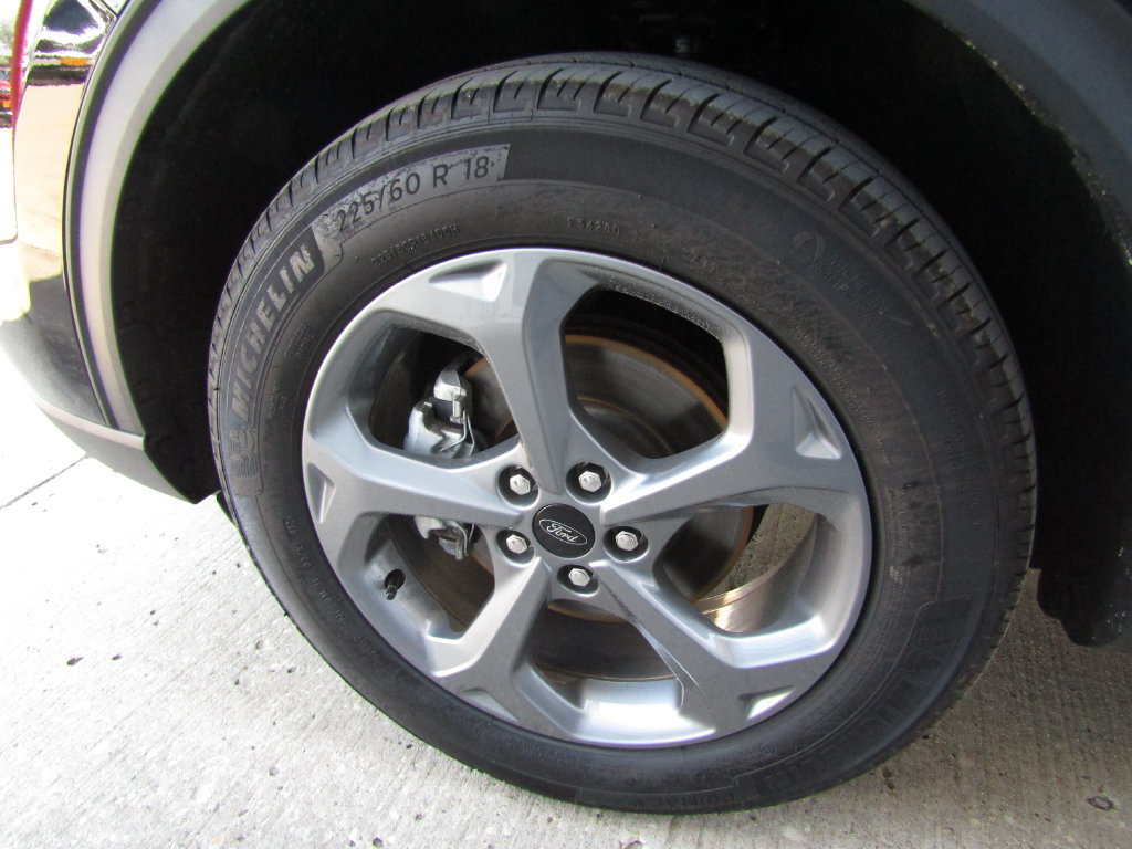 Used 2025 Ford Escape ST-Line AWD/4WD image 25