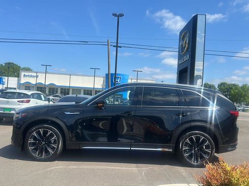 Used 2024 MAZDA CX-90 Plug-In Hybrid w/ Premium Plus AWD/4WD image 4