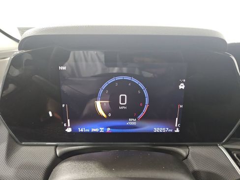 Used 2025 Chevrolet TrailBlazer LS w/ LS Convenience Package AWD/4WD image 16