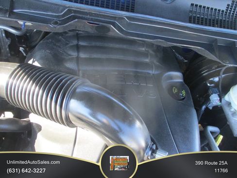 Used 2016 RAM 1500 Express w/ Popular Equipment Group AWD/4WD image 11