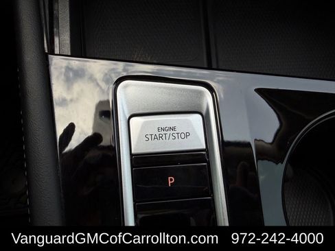 Used 2024 Volkswagen Atlas SEL Premium R-Line image 23