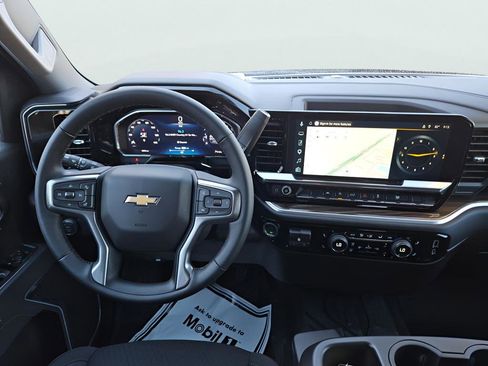 Used 2026 Chevrolet Silverado 1500 LT RWD image 19