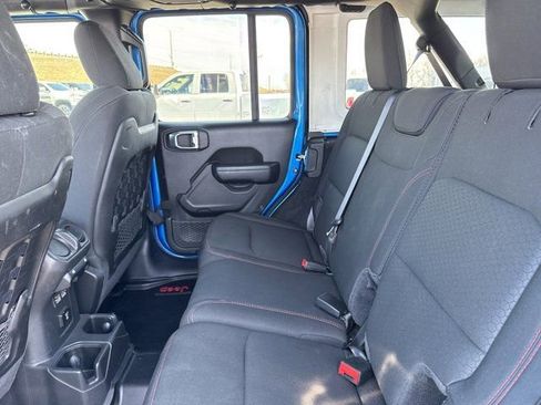 Used 2022 Jeep Wrangler Unlimited Rubicon w/ LED Lighting Group image 6