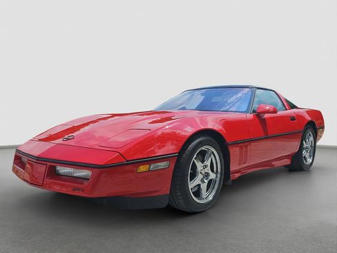 Used 1990 Chevrolet Corvette ZR-1 RWD image 1