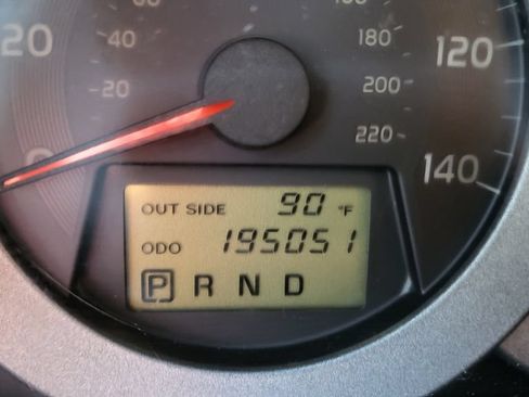 Used 2008 Toyota RAV4 4WD image 29