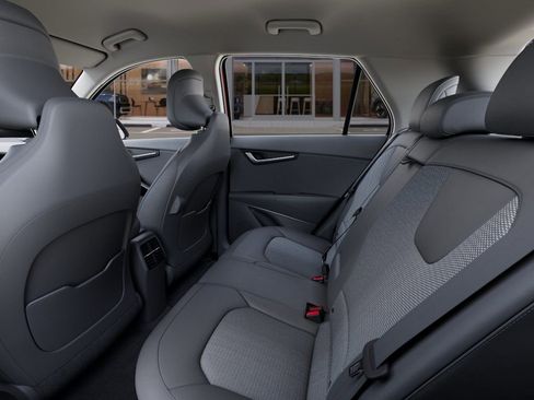New 2025 Kia Niro Wind image 18