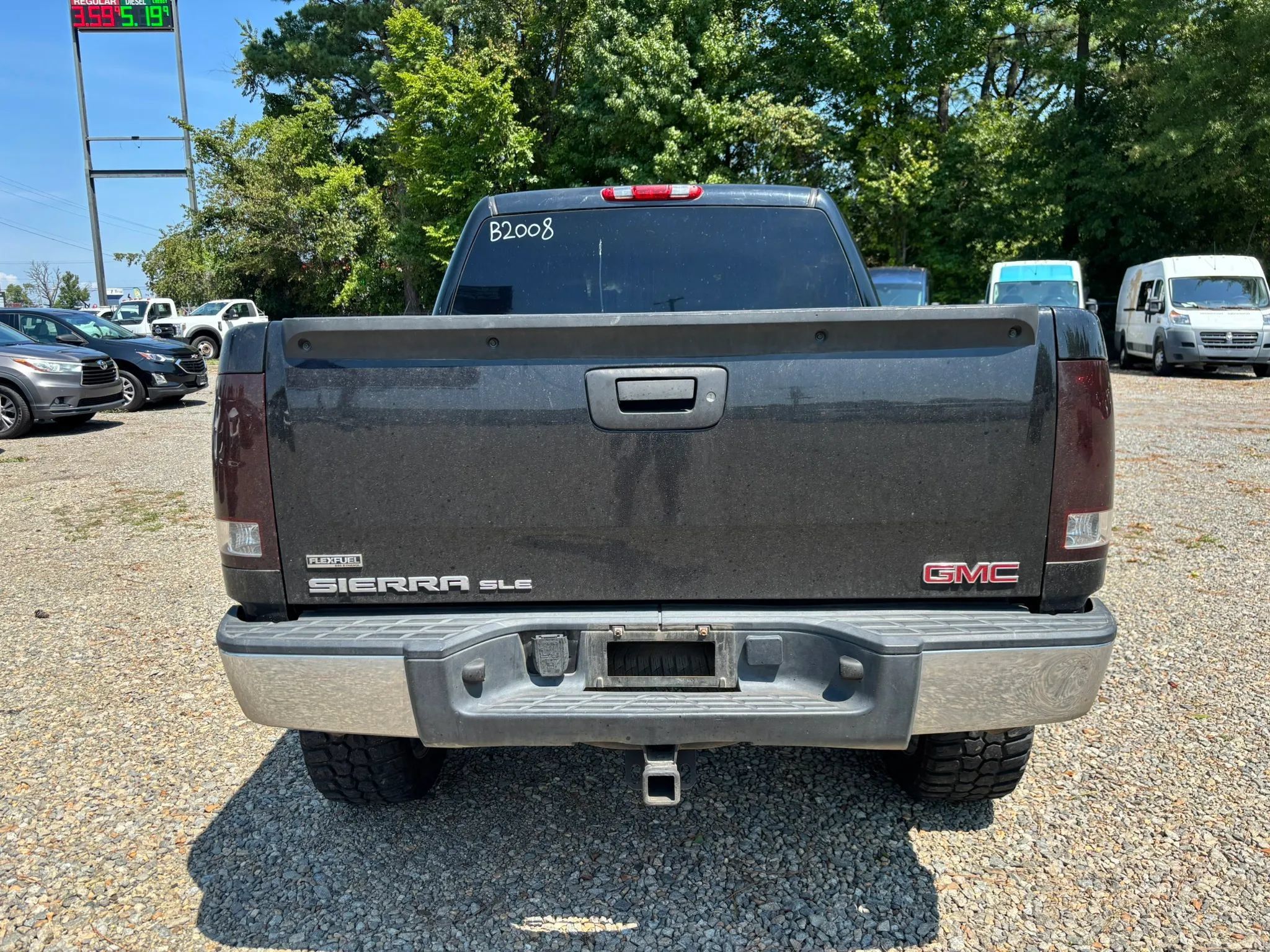 Used 2009 GMC Sierra 1500 SLE w/ Power Pack Plus AWD/4WD image 4