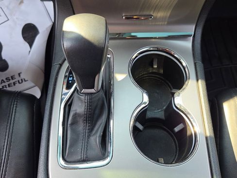 Used 2021 Jeep Grand Cherokee Laredo X image 20