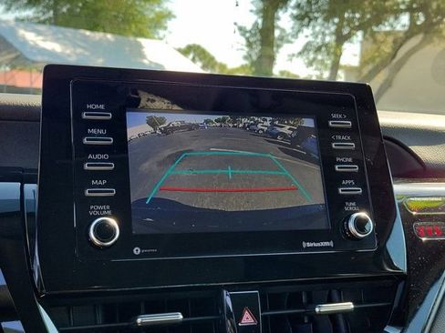 Used 2021 Toyota Camry SE image 27