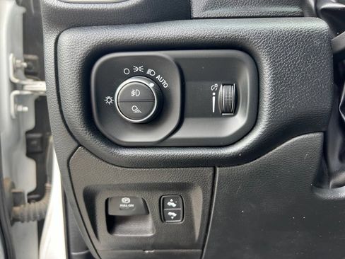 Certified 2022 RAM 1500 Big Horn AWD/4WD image 10