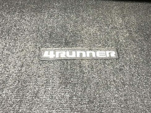 Used 2014 Toyota 4Runner SR5 image 68