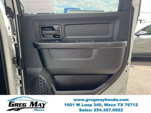 Used 2022 RAM 3500 Tradesman w/ Chrome Appearance Group AWD/4WD image 13