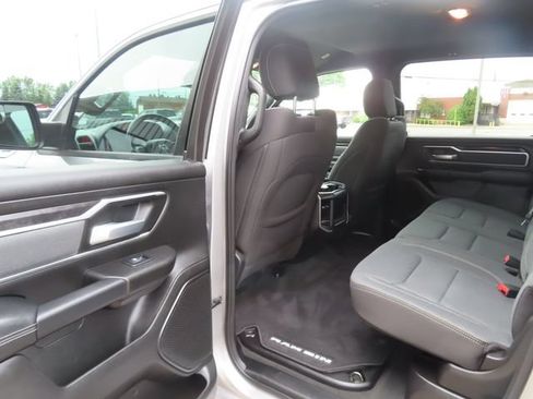 Used 2022 RAM 1500 Big Horn AWD/4WD image 21