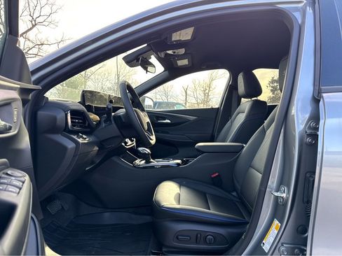 New 2026 Buick Envista Sport Touring w/ Convenience I Package image 8