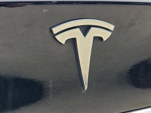 Used 2017 Tesla Model S 75 image 8