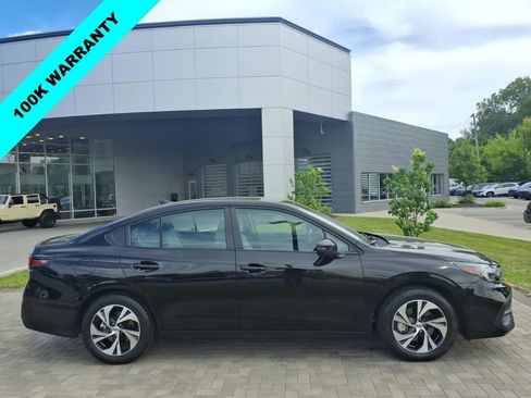 Certified 2025 Subaru Legacy Premium AWD/4WD image 9