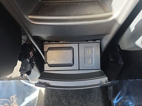 Certified 2025 Mercedes-Benz GLA 250 image 29