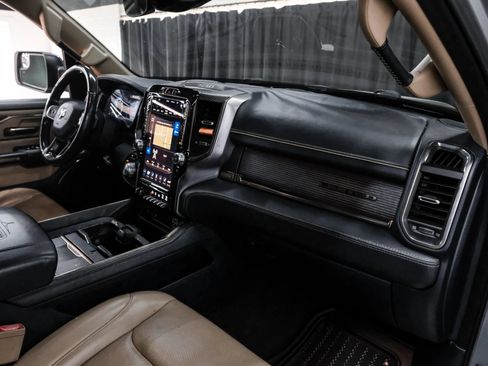 Used 2019 RAM 1500 Limited w/ Advanced Safety Group AWD/4WD image 19